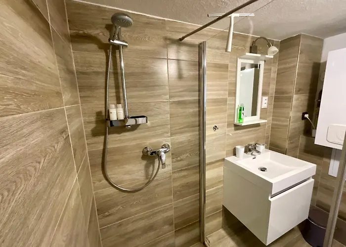 Vidiecky Domcek * Pohronska Polhora